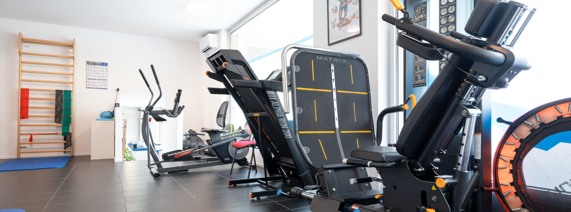 Macchinari della palestra riabilitativa – Fisioterapia Torriani, Vacallo